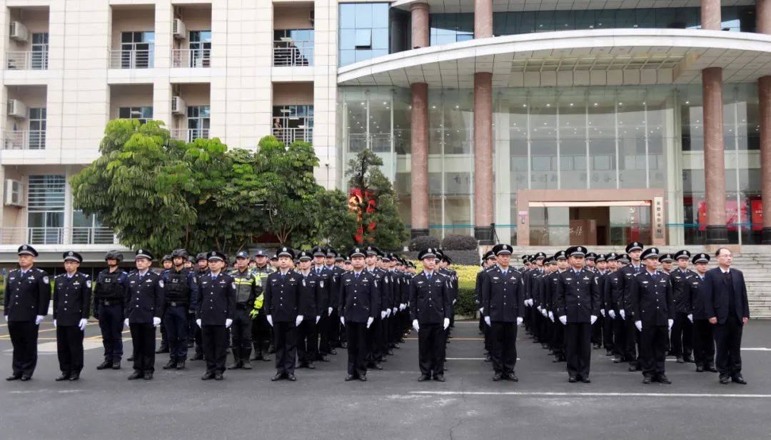 中國人民警察節 清遠英德公安:踔厲奮發 勇毅前行 - 人民法治