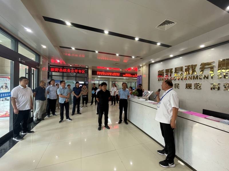 南阳市新野县人大常委会调研全县法治政府建设省级示范县创建工作