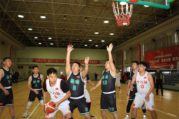 In the name of basketball, Zhanqiang Police Style Greater Xing'an Ridge Public Security Branch Public Security Branch Basketball Team's first game